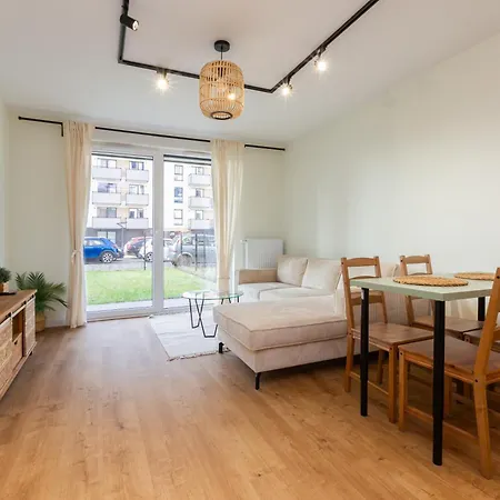 Apartment Letnicka Cosy With Garden